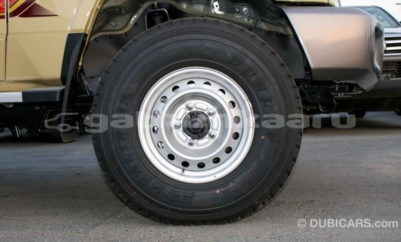 Buy Import Toyota Land Cruiser Beige Car in Import - Dubai in Baa Buy Import Toyota Land Cruiser Beige Car in Import - Dubai in Baa