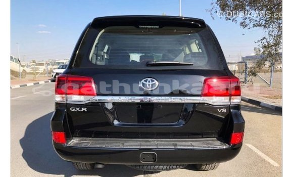 Buy Import Toyota Land Cruiser Black Car in Import - Dubai in Baa Buy Import Toyota Land Cruiser Black Car in Import - Dubai in Baa