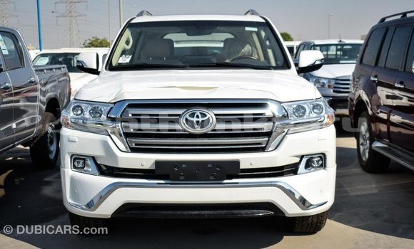 Buy Import Toyota Land Cruiser White Car in Import - Dubai in Baa Buy Import Toyota Land Cruiser White Car in Import - Dubai in Baa