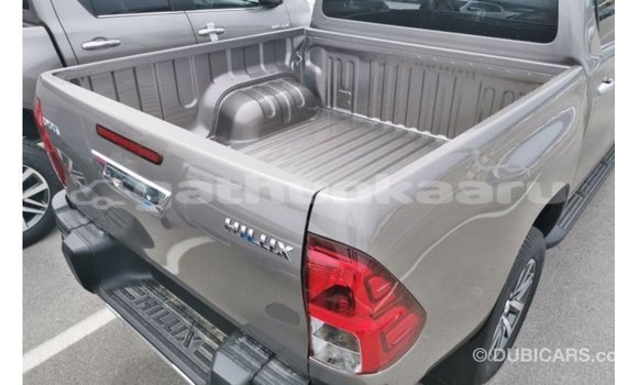 Buy Import Toyota Hilux Other Car in Import - Dubai in Baa Buy Import Toyota Hilux Other Car in Import - Dubai in Baa