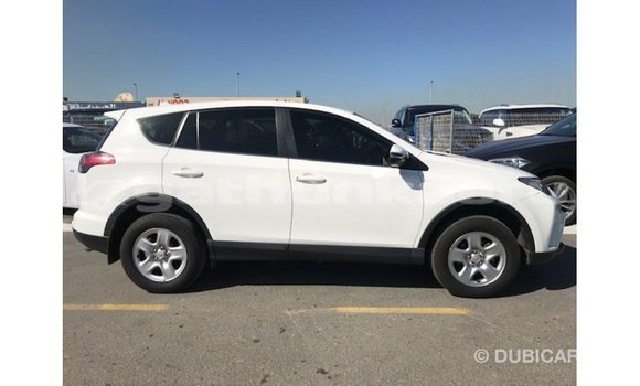 Buy Import Toyota 4Runner White Car in Import - Dubai in Baa Buy Import Toyota 4Runner White Car in Import - Dubai in Baa