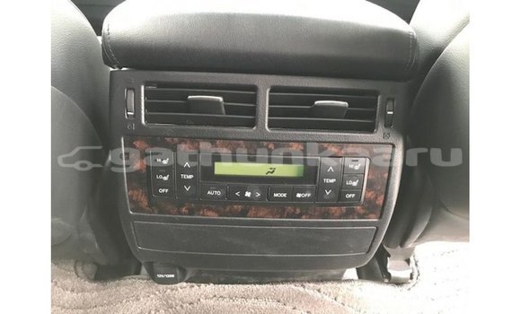 Buy Import Toyota Land Cruiser White Car in Import - Dubai in Baa Buy Import Toyota Land Cruiser White Car in Import - Dubai in Baa