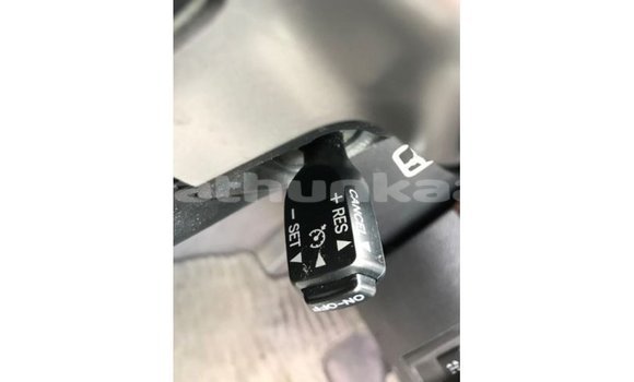 Buy Import Toyota Land Cruiser White Car in Import - Dubai in Baa Buy Import Toyota Land Cruiser White Car in Import - Dubai in Baa