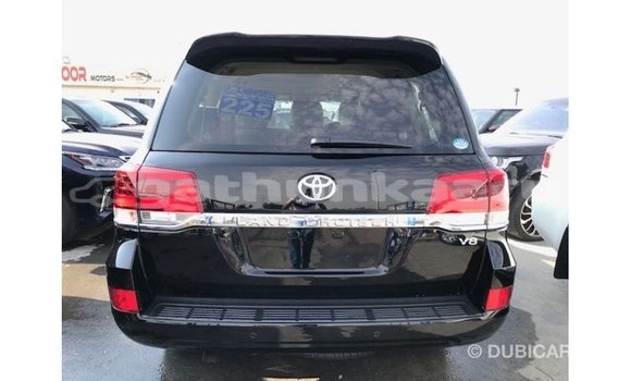 Buy Import Toyota Land Cruiser Black Car in Import - Dubai in Baa Buy Import Toyota Land Cruiser Black Car in Import - Dubai in Baa