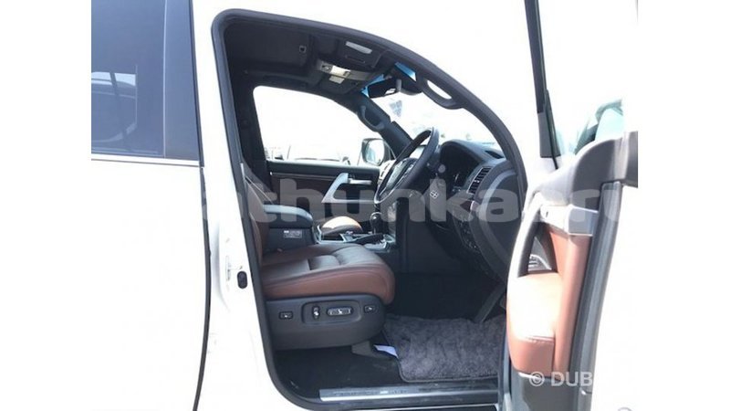 Big with watermark toyota land cruiser baa import dubai 2760