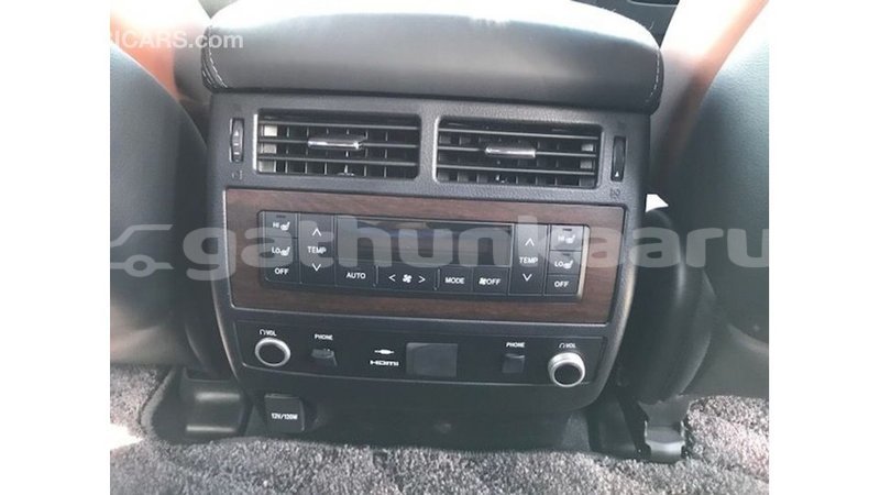 Big with watermark toyota land cruiser baa import dubai 2760