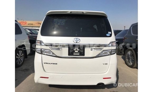 Buy Import Toyota Vellfire White Car in Import - Dubai in Baa Buy Import Toyota Vellfire White Car in Import - Dubai in Baa