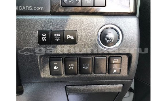 Buy Import Toyota Vellfire White Car in Import - Dubai in Baa Buy Import Toyota Vellfire White Car in Import - Dubai in Baa