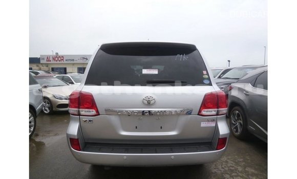 Buy Import Toyota Land Cruiser Other Car in Import - Dubai in Baa Buy Import Toyota Land Cruiser Other Car in Import - Dubai in Baa