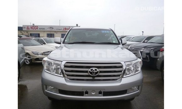 Buy Import Toyota Land Cruiser Other Car in Import - Dubai in Baa Buy Import Toyota Land Cruiser Other Car in Import - Dubai in Baa