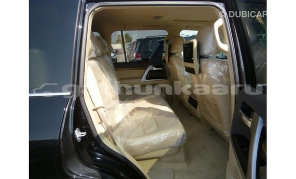 Buy Import Toyota Land Cruiser Black Car in Import - Dubai in Baa Buy Import Toyota Land Cruiser Black Car in Import - Dubai in Baa