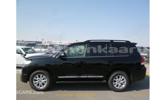 Buy Import Toyota Land Cruiser Black Car in Import - Dubai in Baa Buy Import Toyota Land Cruiser Black Car in Import - Dubai in Baa