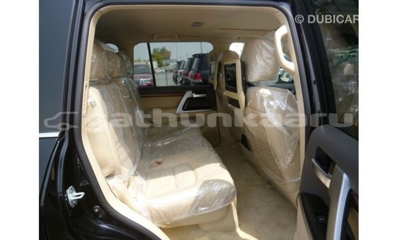 Buy Import Toyota Land Cruiser Black Car in Import - Dubai in Baa Buy Import Toyota Land Cruiser Black Car in Import - Dubai in Baa