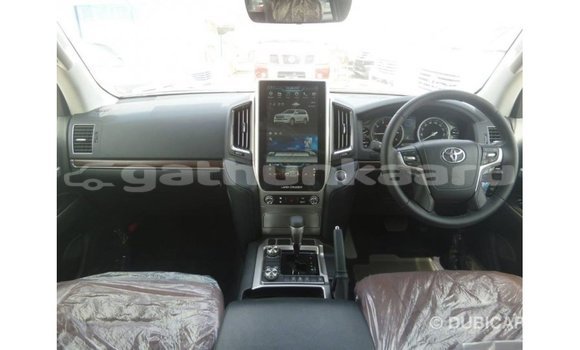 Buy Import Toyota Land Cruiser White Car in Import - Dubai in Baa Buy Import Toyota Land Cruiser White Car in Import - Dubai in Baa