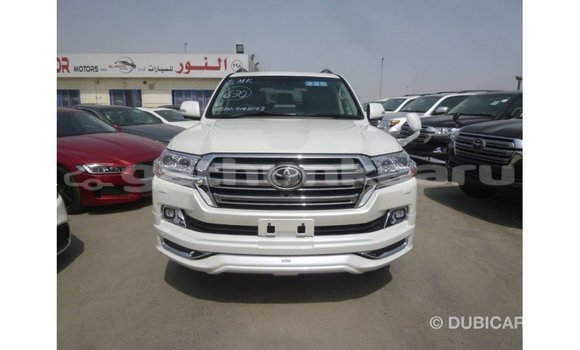 Buy Import Toyota Land Cruiser White Car in Import - Dubai in Baa Buy Import Toyota Land Cruiser White Car in Import - Dubai in Baa