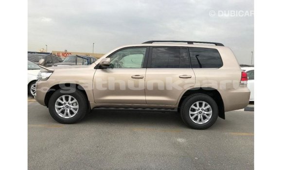 Buy Import Toyota Land Cruiser Other Car in Import - Dubai in Baa Buy Import Toyota Land Cruiser Other Car in Import - Dubai in Baa
