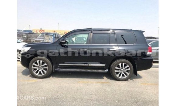 Buy Import Toyota Land Cruiser Black Car in Import - Dubai in Baa Buy Import Toyota Land Cruiser Black Car in Import - Dubai in Baa