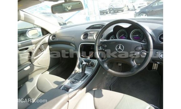 Buy Import Mercedes-Benz 190 Other Car in Import - Dubai in Baa Buy Import Mercedes-Benz 190 Other Car in Import - Dubai in Baa