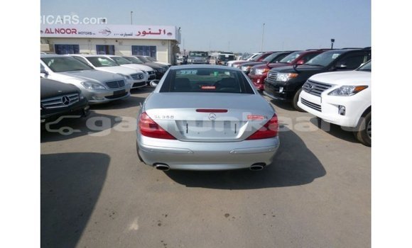 Buy Import Mercedes-Benz 190 Other Car in Import - Dubai in Baa Buy Import Mercedes-Benz 190 Other Car in Import - Dubai in Baa
