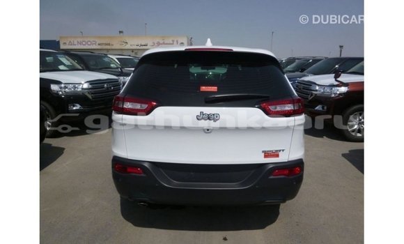 Buy Import Jeep Cherokee White Car in Import - Dubai in Baa Buy Import Jeep Cherokee White Car in Import - Dubai in Baa