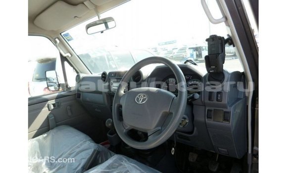 Buy Import Toyota Land Cruiser Other Car in Import - Dubai in Baa Buy Import Toyota Land Cruiser Other Car in Import - Dubai in Baa