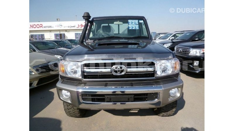 Big with watermark toyota land cruiser baa import dubai 2785