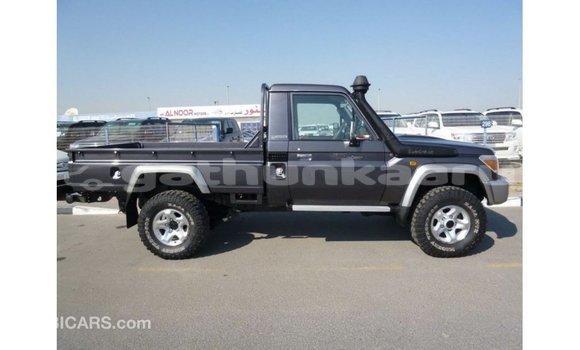 Buy Import Toyota Land Cruiser Other Car in Import - Dubai in Baa Buy Import Toyota Land Cruiser Other Car in Import - Dubai in Baa