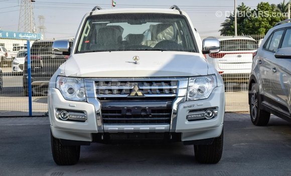 Buy Import Mitsubishi Pajero White Car in Import - Dubai in Baa Buy Import Mitsubishi Pajero White Car in Import - Dubai in Baa