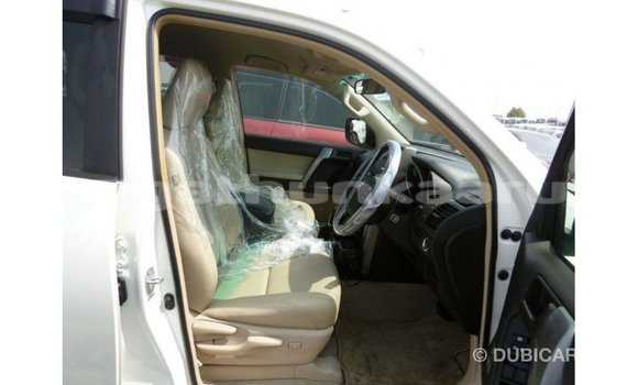 Buy Import Toyota Prado White Car in Import - Dubai in Baa Buy Import Toyota Prado White Car in Import - Dubai in Baa