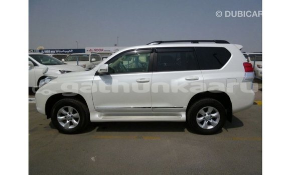 Buy Import Toyota Prado White Car in Import - Dubai in Baa Buy Import Toyota Prado White Car in Import - Dubai in Baa
