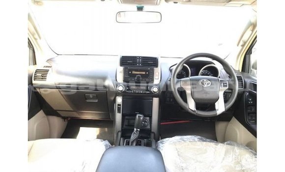 Buy Import Toyota Prado White Car in Import - Dubai in Baa Buy Import Toyota Prado White Car in Import - Dubai in Baa