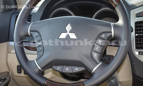 Buy Import Mitsubishi Pajero White Car in Import - Dubai in Baa Buy Import Mitsubishi Pajero White Car in Import - Dubai in Baa