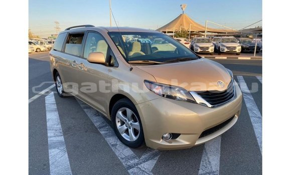Buy Import Toyota Sienna Other Car in Import - Dubai in Baa Buy Import Toyota Sienna Other Car in Import - Dubai in Baa