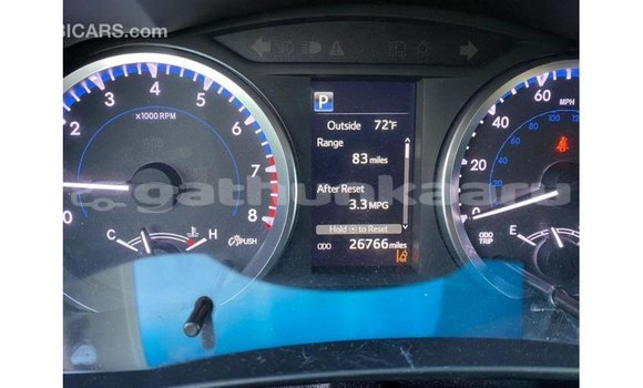 Buy Import Toyota Highlander White Car in Import - Dubai in Baa Buy Import Toyota Highlander White Car in Import - Dubai in Baa