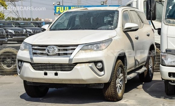 Buy Import Toyota Fortuner White Car in Import - Dubai in Baa Buy Import Toyota Fortuner White Car in Import - Dubai in Baa