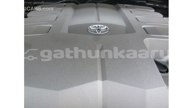 Big with watermark toyota land cruiser baa import dubai 2809