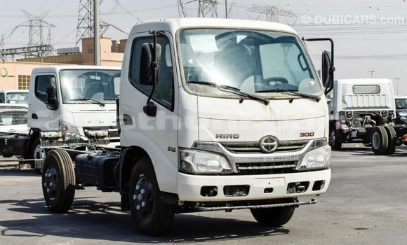 Buy Import Hino 300 Series White Truck in Import - Dubai in Baa Buy Import Hino 300 Series White Truck in Import - Dubai in Baa