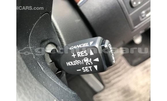 Buy Import Toyota Land Cruiser White Car in Import - Dubai in Baa Buy Import Toyota Land Cruiser White Car in Import - Dubai in Baa