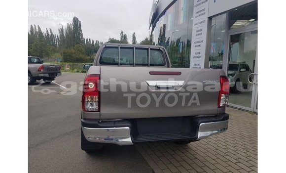 Buy Import Toyota Hilux Other Car in Import - Dubai in Baa Buy Import Toyota Hilux Other Car in Import - Dubai in Baa