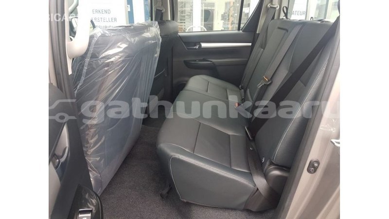 Big with watermark toyota hilux baa import dubai 2830