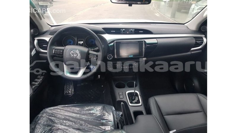 Big with watermark toyota hilux baa import dubai 2830