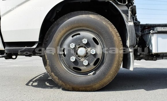 Buy Import Hino 300 Series White Truck in Import - Dubai in Baa