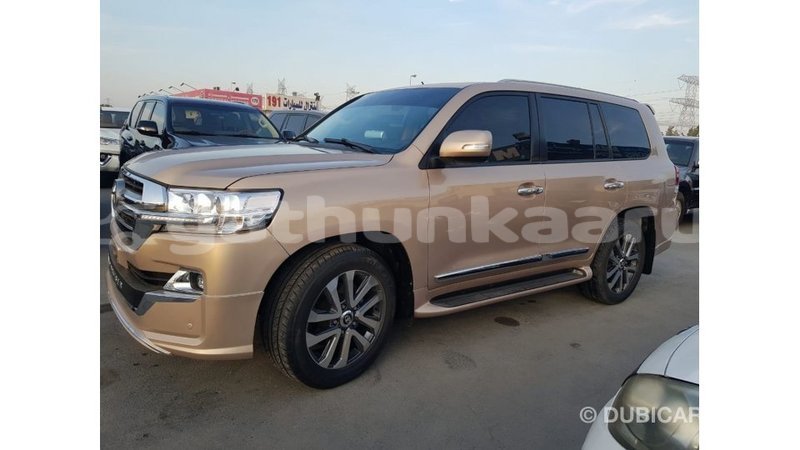 Big with watermark toyota land cruiser baa import dubai 2833