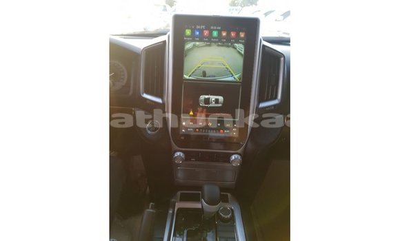 Buy Import Toyota Land Cruiser Other Car in Import - Dubai in Baa Buy Import Toyota Land Cruiser Other Car in Import - Dubai in Baa