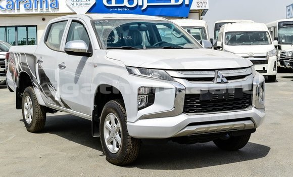 Buy Import Mitsubishi L200 White Car in Import - Dubai in Baa Buy Import Mitsubishi L200 White Car in Import - Dubai in Baa