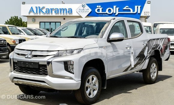 Buy Import Mitsubishi L200 White Car in Import - Dubai in Baa Buy Import Mitsubishi L200 White Car in Import - Dubai in Baa
