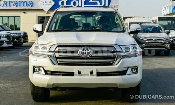 Buy Import Toyota Land Cruiser White Car in Import - Dubai in Baa Buy Import Toyota Land Cruiser White Car in Import - Dubai in Baa