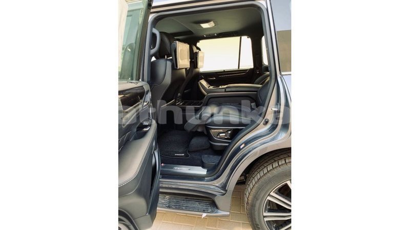 Big with watermark lexus lx baa import dubai 2839