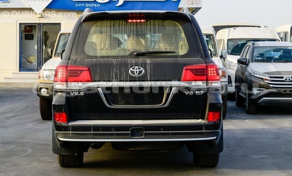 Buy Import Toyota Land Cruiser Black Car in Import - Dubai in Baa Buy Import Toyota Land Cruiser Black Car in Import - Dubai in Baa