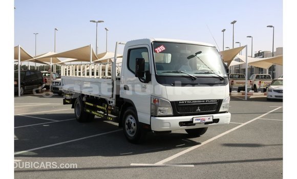Buy Import Mitsubishi Carisma White Car in Import - Dubai in Baa